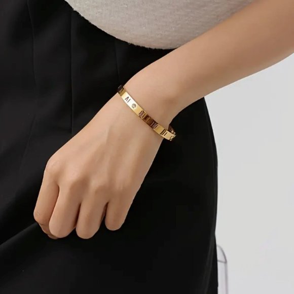 NEW Roman Number Bracelet Stainless Steel - Picture 5 of 5